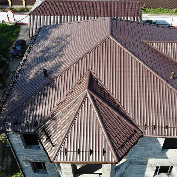 Монтаж сложной крыши и кровли в Краснотурьинске и Свердловской области